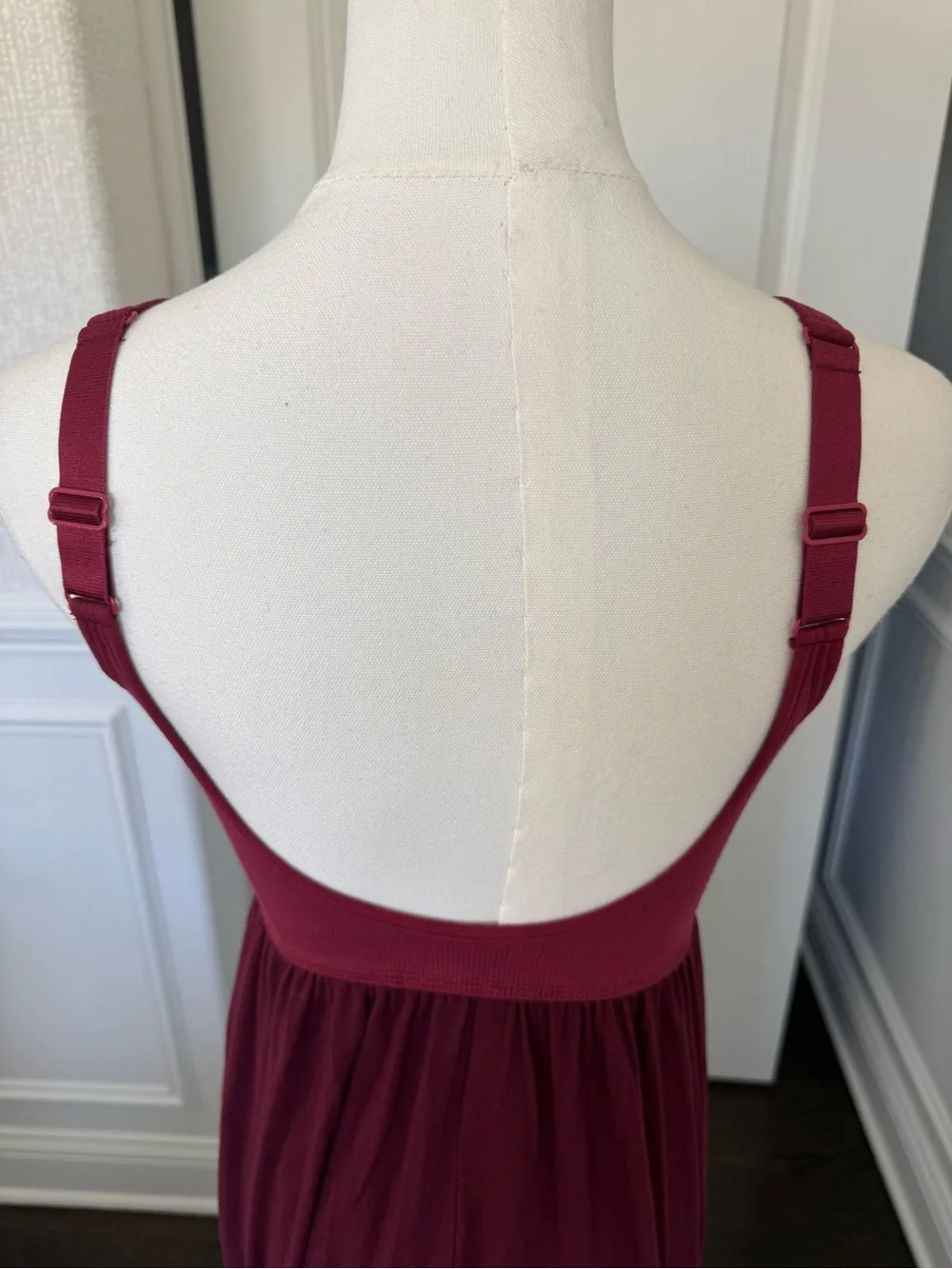 Gilligan & O'Malley Ribbed Scoop Neck Midi Dress in Deep Burgundy Sleepwear